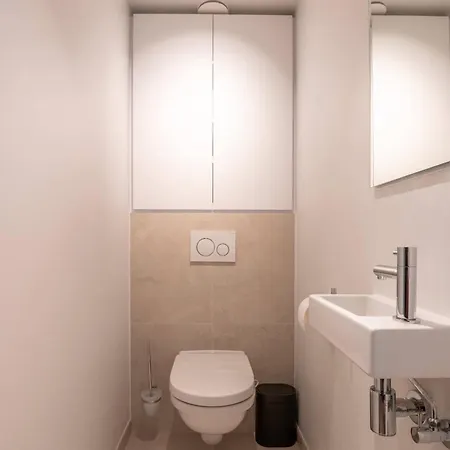 Deluxe 3br With Spectacular Views דירה *