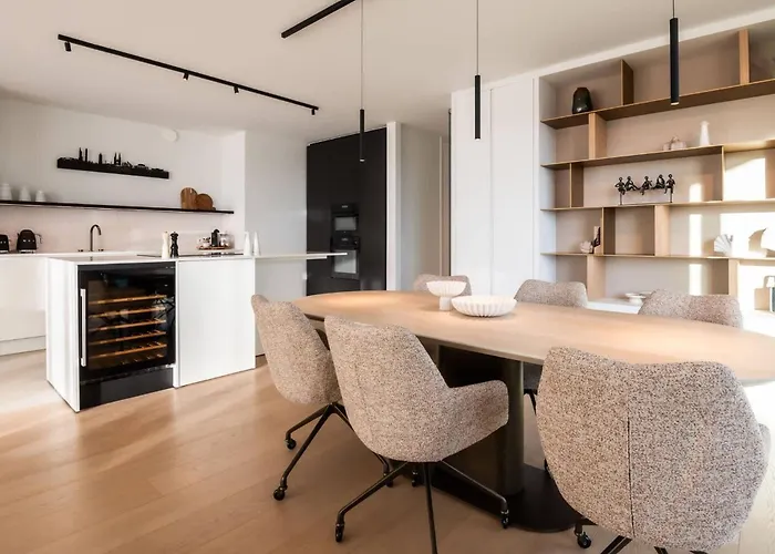 Apartment Deluxe 3br With Spectacular Views *