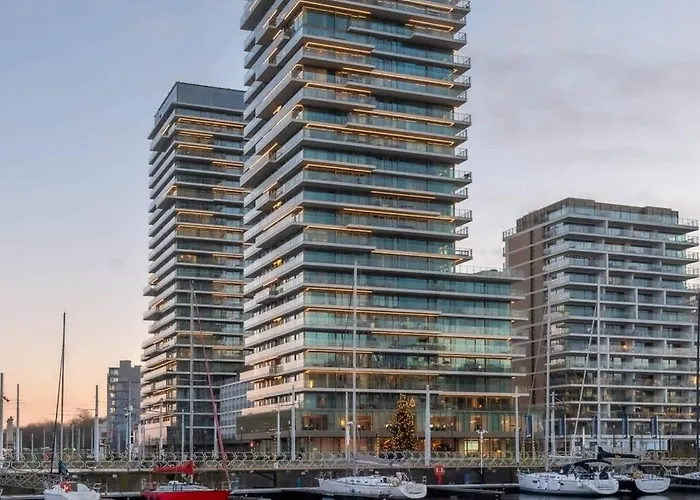 Apartment Deluxe 3br With Spectacular Views *